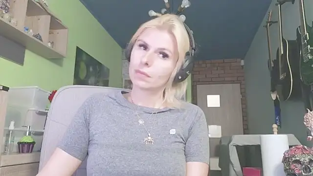 karmija online show from 7, 11, 2025