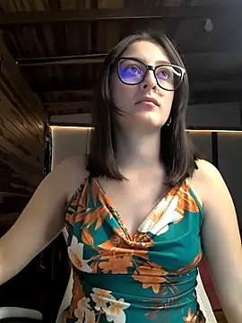 IsabelaGomez online show from 6, 4, 2026