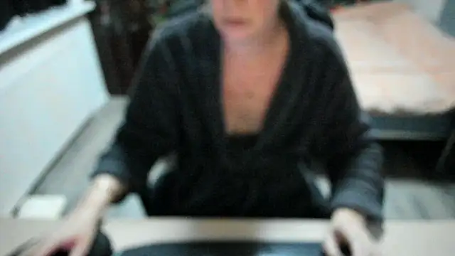 Snapshot of minoesje37 chatting on 20, 2, 2025 minoesje37 online show from 20, 2, 2025