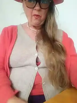 MucMilf59 online show from 22, 11, 2025