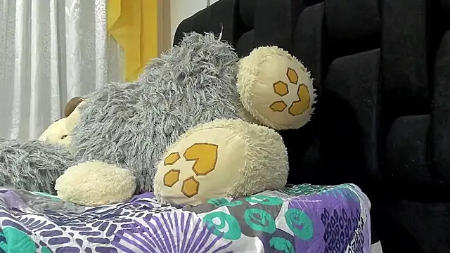 SandraGoldstein online show from 15, 3, 2025