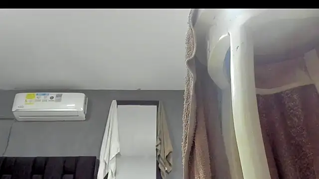 SandraGoldstein online show from 18, 10, 2025