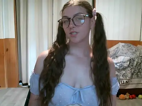 katie kitten38 online show from 18, 6, 2026