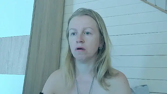 Snapshot of I_AM_MILF chatting on 29, 7, 2026 I AM MILF online show from 29, 7, 2026