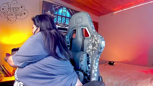 Snapshot of coraline_latin chatting on 1, 1, 2025 coraline latin online show from 1, 1, 2025