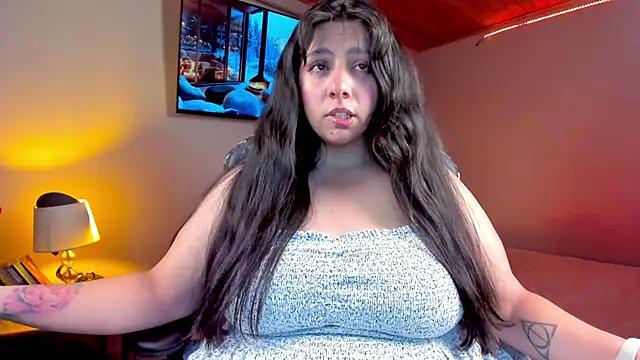 Snapshot of coraline_latin chatting on 19, 1, 2025 coraline latin online show from 19, 1, 2025