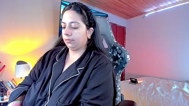 Snapshot of coraline_latin chatting on 24, 1, 2025 coraline latin online show from 24, 1, 2025