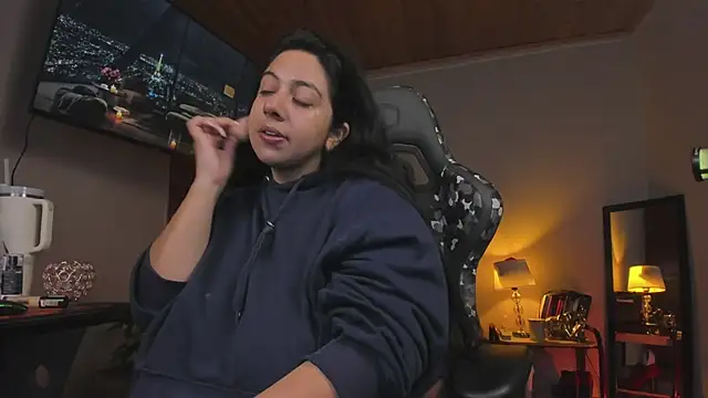 Snapshot of coraline_latin chatting on 16, 2, 2025 coraline latin online show from 16, 2, 2025