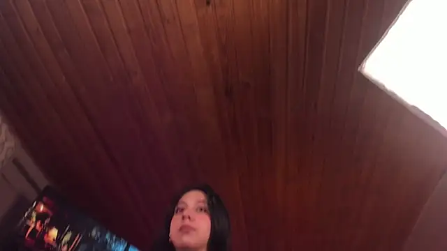 Snapshot of coraline_latin chatting on 28, 2, 2025 coraline latin online show from 28, 2, 2025