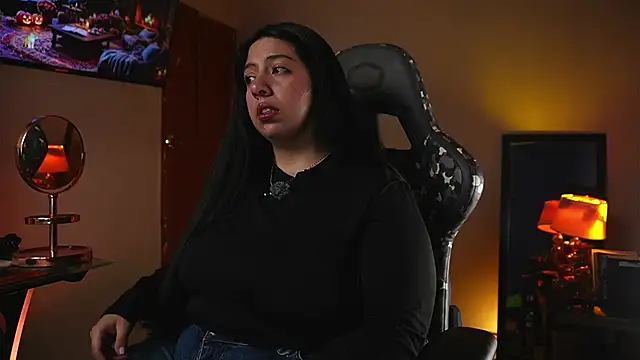 Snapshot of coraline_latin chatting on 24, 9, 2025 coraline latin online show from 24, 9, 2025