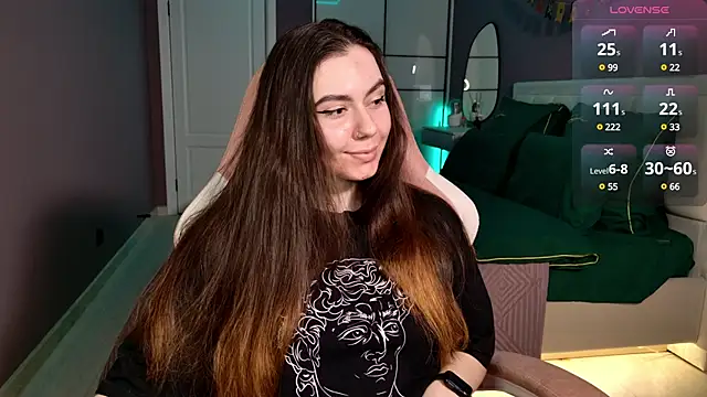 Foxohlove online show from 9, 3, 2025