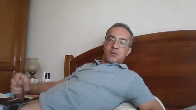 CarlosRocha73 online show from 25, 5, 2026