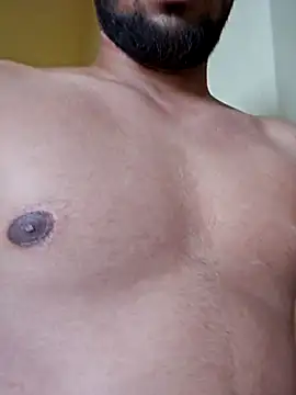 Snapshot of shakir12340 chatting on 19, 12, 2025 shakir12340 online show from 19, 12, 2025