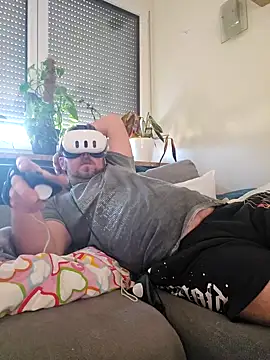 Snapshot of ktmtom247 chatting on 8, 2, 2025 ktmtom247 online show from 8, 2, 2025