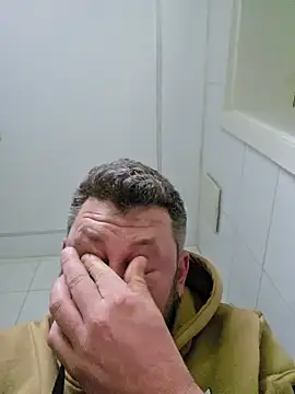 Snapshot of ktmtom247 chatting on 24, 2, 2025 ktmtom247 online show from 24, 2, 2025