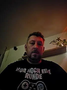 Snapshot of ktmtom247 chatting on 15, 12, 2025 ktmtom247 online show from 15, 12, 2025