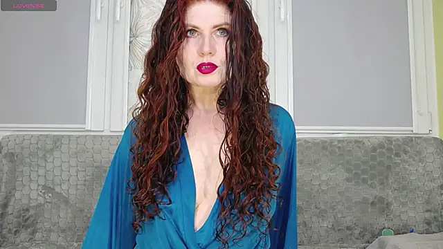 Snapshot of Hetera chatting on 2, 12, 2025 Hetera online show from 2, 12, 2025