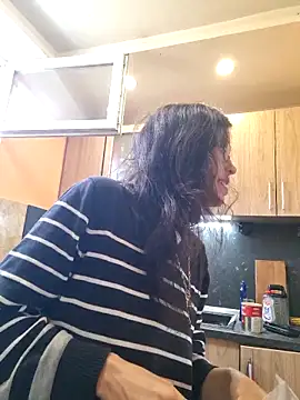 Snapshot of rposhta1991 chatting on 24, 10, 2025 rposhta1991 online show from 24, 10, 2025