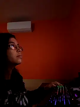 Snapshot of rposhta1991 chatting on 11, 11, 2025 rposhta1991 online show from 11, 11, 2025