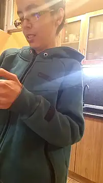 Snapshot of rposhta1991 chatting on 18, 11, 2025 rposhta1991 online show from 18, 11, 2025