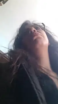 Snapshot of rposhta1991 chatting on 5, 12, 2025 rposhta1991 online show from 5, 12, 2025