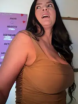 Snapshot of Carolina_Novoa chatting on 6, 2, 2025 Carolina Novoa online show from 6, 2, 2025