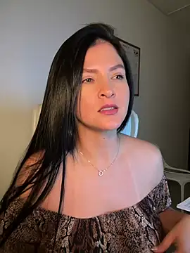 Snapshot of Carolina_Novoa chatting on 16, 2, 2025 Carolina Novoa online show from 16, 2, 2025