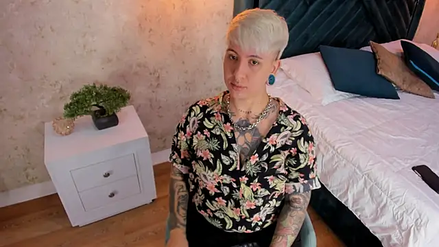 Snapshot of amy_ink chatting on 15, 2, 2025 amy ink online show from 15, 2, 2025