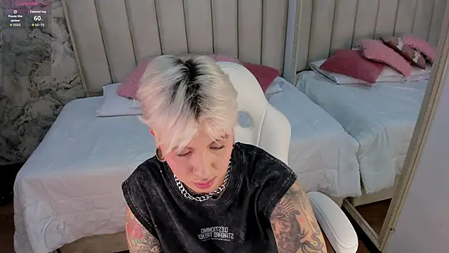 Snapshot of amy_ink chatting on 9, 10, 2025 amy ink online show from 9, 10, 2025
