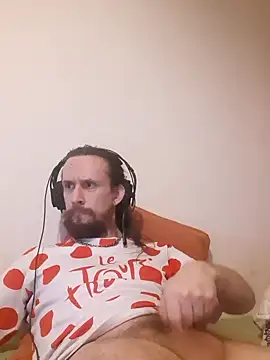 Snapshot of MishikoriXXX chatting on 6, 3, 2025 MishikoriXXX online show from 6, 3, 2025