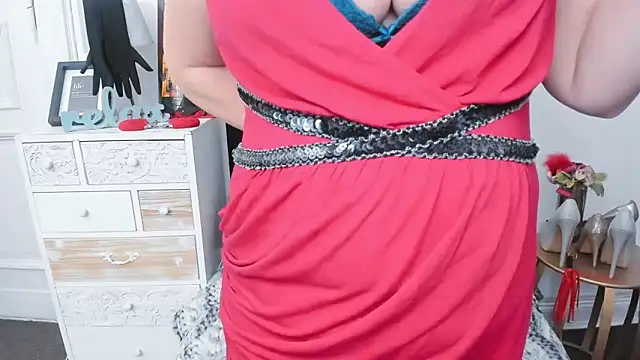 sweetMariina online show from 7, 2, 2026