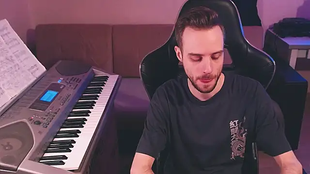 Snapshot of Sweetparker chatting on 30, 10, 2025 Sweetparker online show from 30, 10, 2025