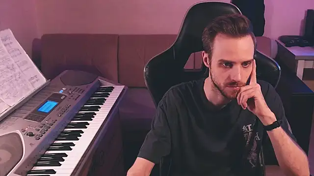 Snapshot of Sweetparker chatting on 28, 11, 2025 Sweetparker online show from 28, 11, 2025