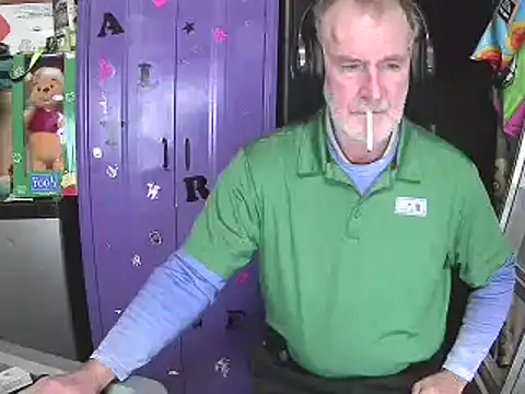 Snapshot of Sweet_Sexy1963 chatting on 3, 1, 2025 Sweet Sexy1963 online show from 3, 1, 2025