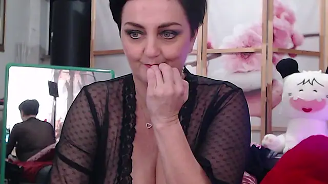 Snapshot of lucillabollente chatting on 13, 11, 2025 lucillabollente online show from 13, 11, 2025