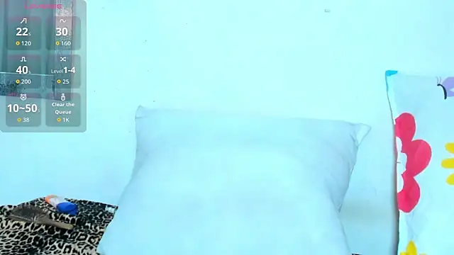 Snapshot of lorenfram chatting on 15, 12, 2025 lorenfram online show from 15, 12, 2025