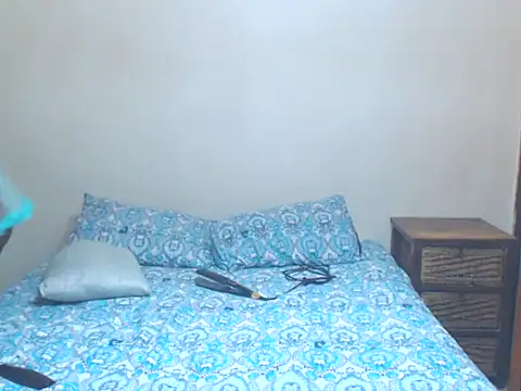 Snapshot of sexylax17 chatting on 5, 10, 2025 sexylax17 online show from 5, 10, 2025