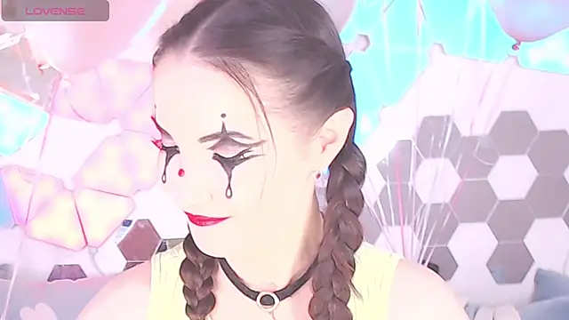 Snapshot of LexiKiss chatting on 11, 1, 2025 LexiKiss online show from 11, 1, 2025