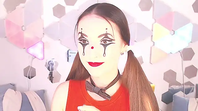 Snapshot of LexiKiss chatting on 8, 11, 2025 LexiKiss online show from 8, 11, 2025