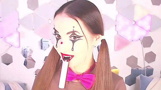 Snapshot of LexiKiss chatting on 13, 11, 2025 LexiKiss online show from 13, 11, 2025