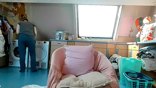 SexyAmanda32 online show from 4, 12, 2025