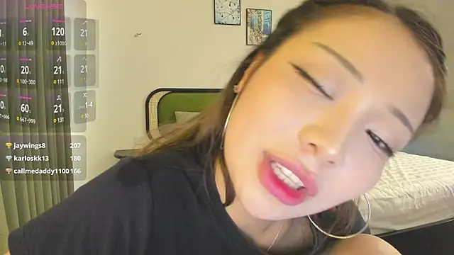 SaliUong online show from 11, 2, 2025