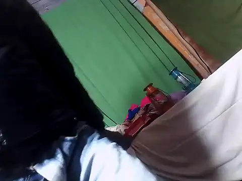 Snapshot of desiboy1101 chatting on 5, 2, 2025 desiboy1101 online show from 5, 2, 2025