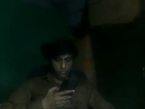 Snapshot of desiboy1101 chatting on 23, 9, 2025 desiboy1101 online show from 23, 9, 2025