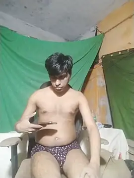 Snapshot of desiboy1101 chatting on 2, 12, 2025 desiboy1101 online show from 2, 12, 2025