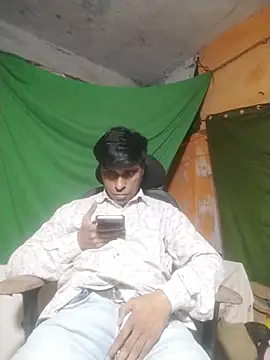 Snapshot of desiboy1101 chatting on 3, 12, 2025 desiboy1101 online show from 3, 12, 2025