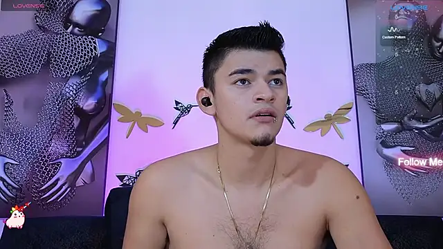 Snapshot of VikoHands chatting on 17, 12, 2024 VikoHands online show from 17, 12, 2024