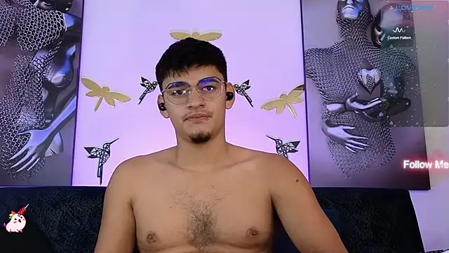 Snapshot of VikoHands chatting on 12, 2, 2025 VikoHands online show from 12, 2, 2025