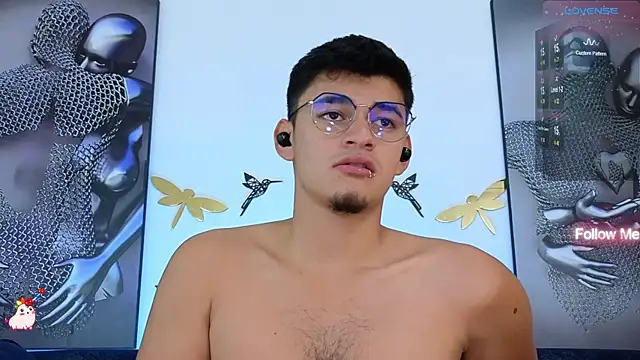 Snapshot of VikoHands chatting on 13, 2, 2025 VikoHands online show from 13, 2, 2025