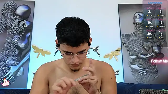 Snapshot of VikoHands chatting on 19, 2, 2025 VikoHands online show from 19, 2, 2025